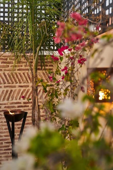 Riad Miloud En Exclusivite 10 P Au Coeur De La Medina Марракеш Экстерьер фото